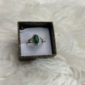 Natural Malachite stone 925 Sterling Silver Size 7 ring